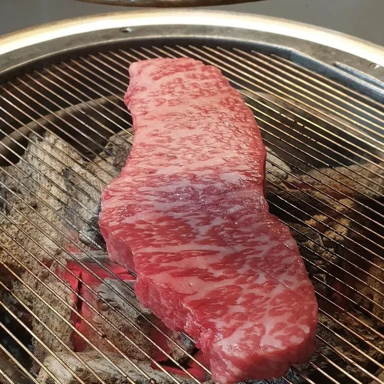 한우 채끝구이