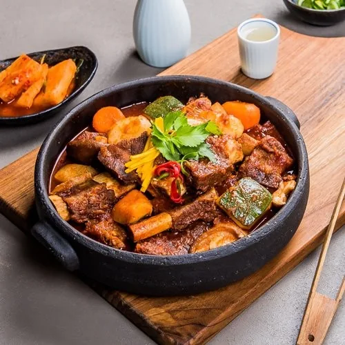 매운 소갈비찜